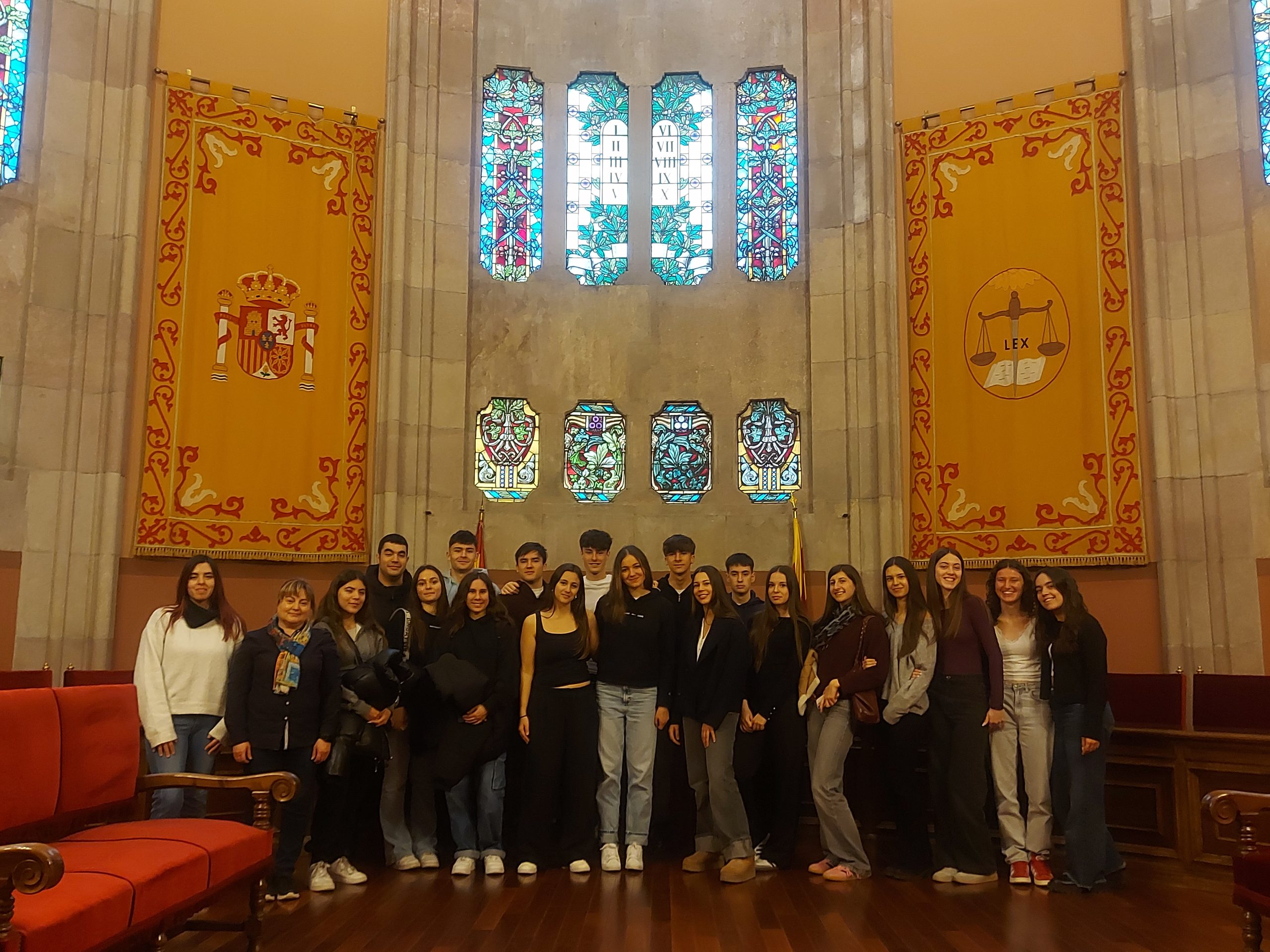 SORTIDA A L’AUDIÈNCIA PROVINCIAL DE BARCELONA (1R/2N DE BATXILLERAT)